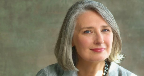louise penny a world of curiosities review