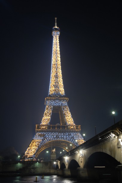 A look at the Eiffel Tower all lit up