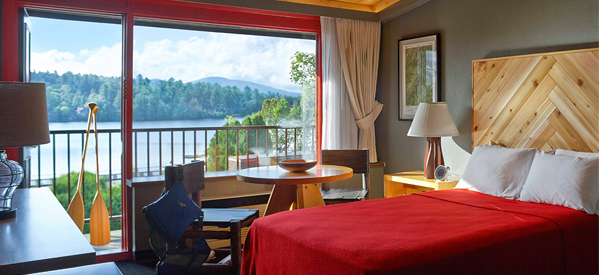High Peaks Resort room