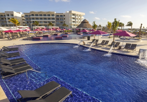 Sunwing Vacations - Planet Hollywood in Cancun
