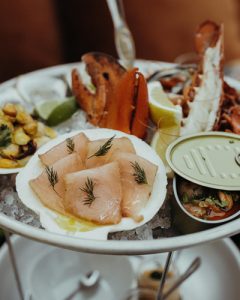 seafood platter at Ferreira Café