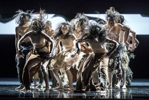 Cloud Gate Dance Theatre of Taiwan will perform Lunar Halo  