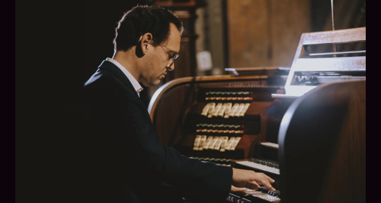 Jean-Baptiste Robin, organist